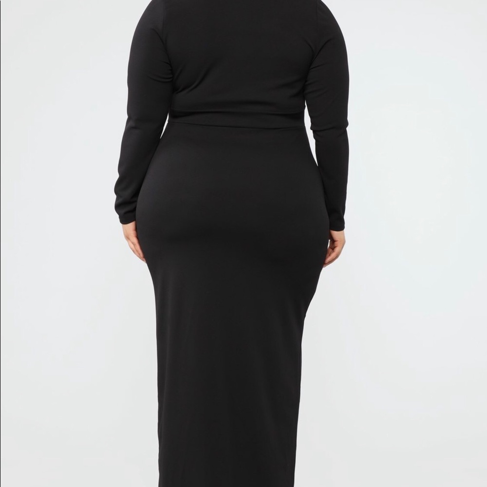 Dress - Picture 3 of 6